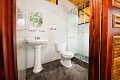 San Jorge Eco lodge Guacamayos bathrooms 3